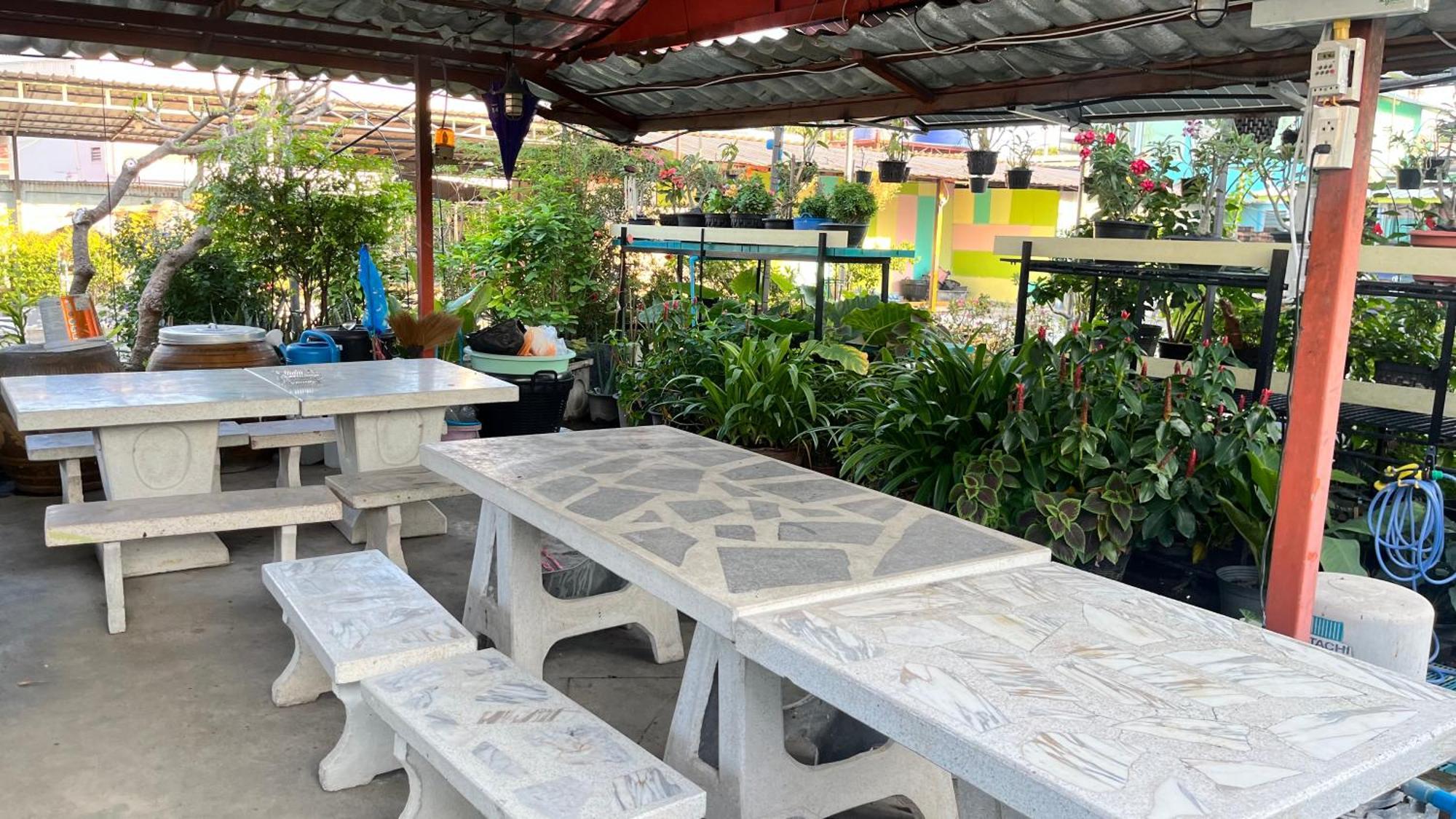 Pa Chalermchai Guesthouse Банкок Екстериор снимка